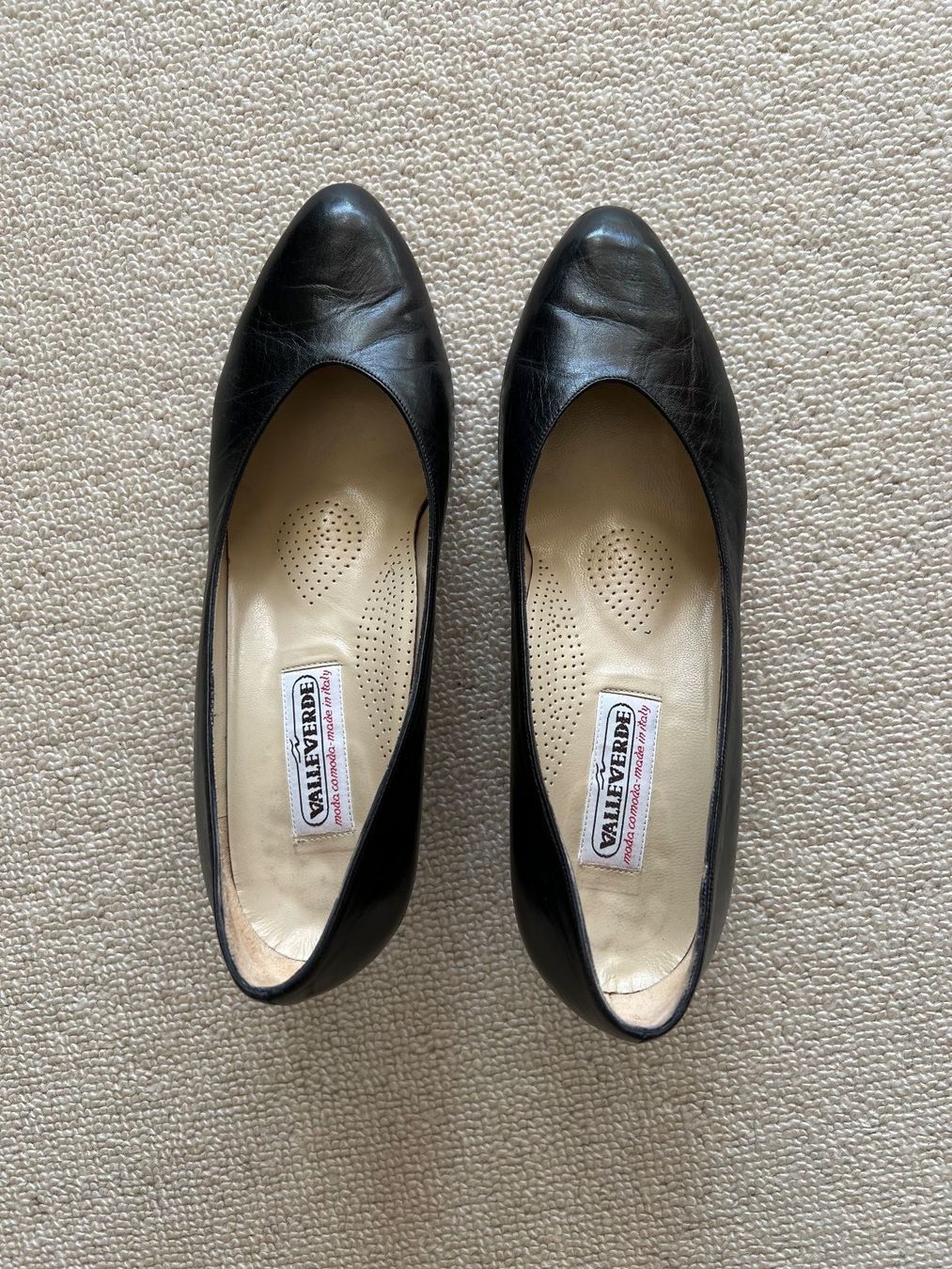Scarpe da donna: Pumps-Schuhe – Usato da Biel-Benken BL venduto da efd4105