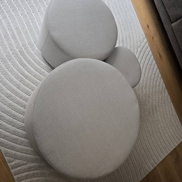 Hocker: Pouf Sitz Hocker – Gebraucht aus Zürich von leara.milani 2