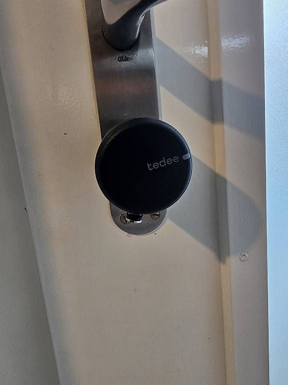 Schlösser: Tedee Smart Lock inkl. Bridge & Verlängerungsinsert
 – Gebraucht aus Sarmenstorf von SaschKo89 2