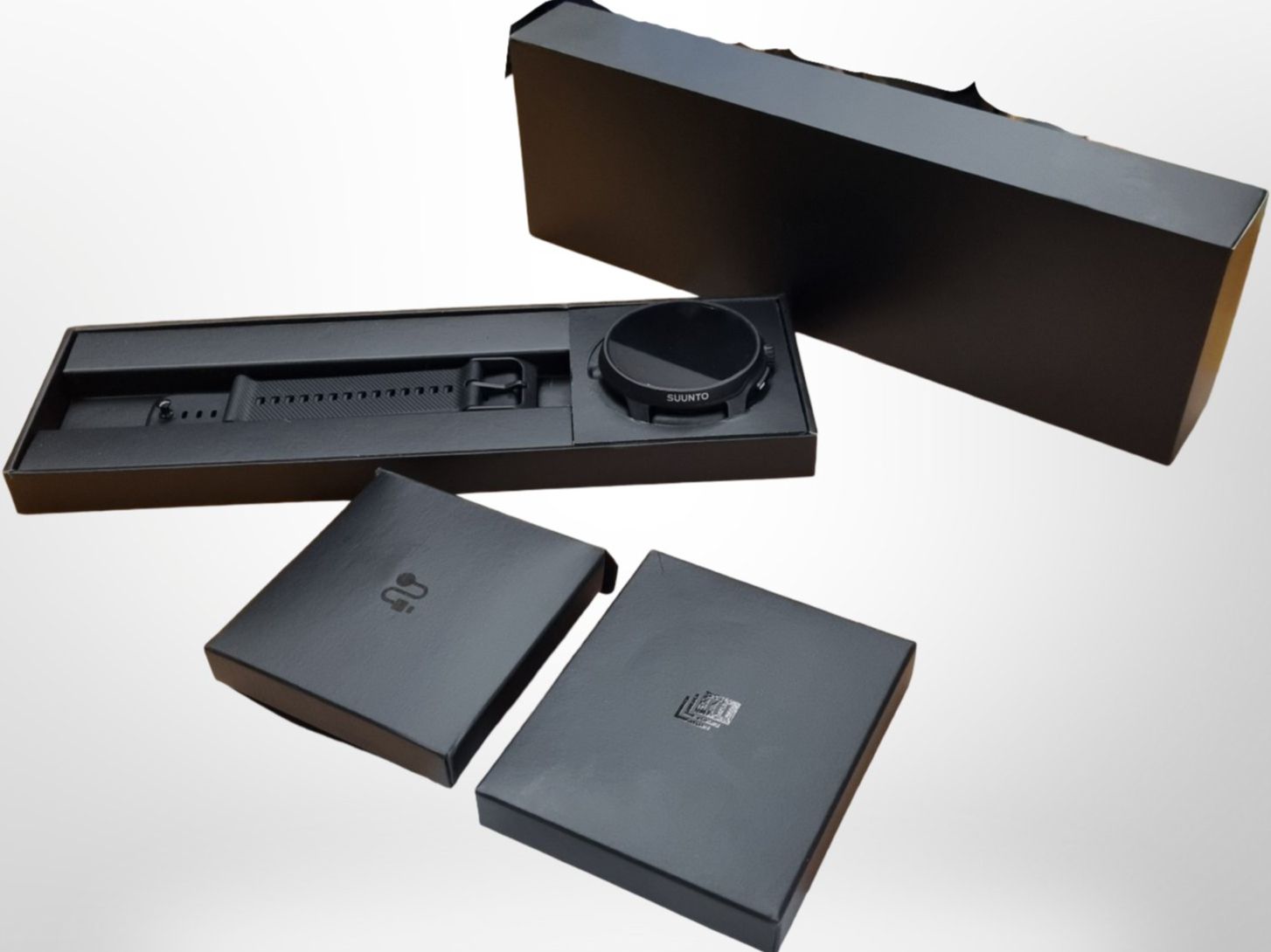 Suunto Smartwatch: SUUNTO Race 2 Smartwatch – Neuf (Voir description) à Wangen b. Olten par Restwert_Wangen 1