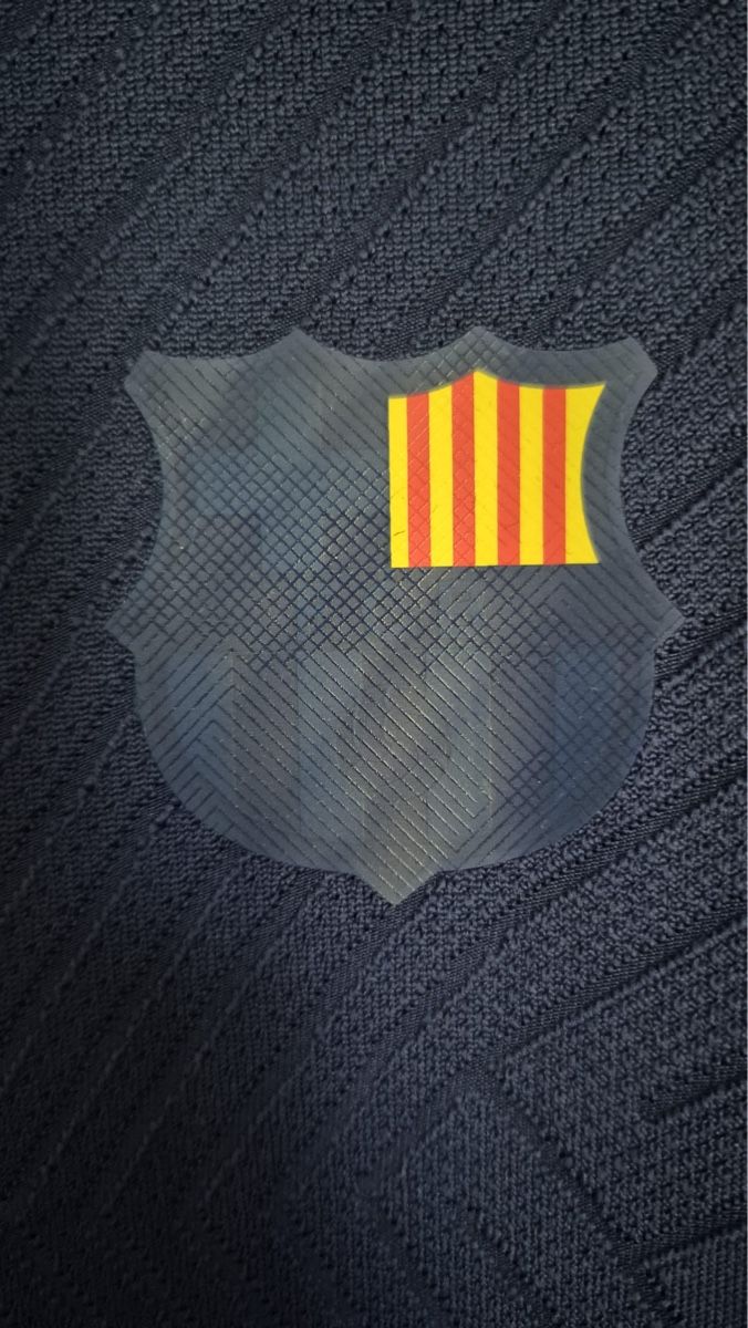 FC Barcelona Canottiere & Pantaloni: Trainigshirt FCBarcelona – Nuovo (secondo la descrizione) da Egliswil venduto da cx.cx 2