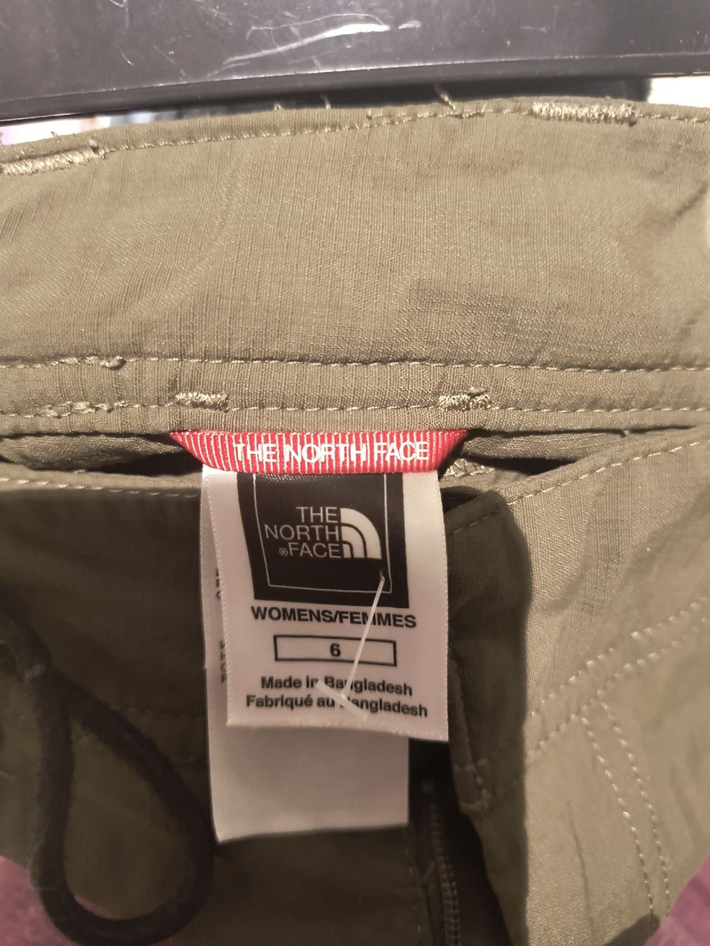 North Face Pantaloni: The North Face Damen Capripant Gr. 36   – Usato da Oberweningen venduto da Bumblebee2 3