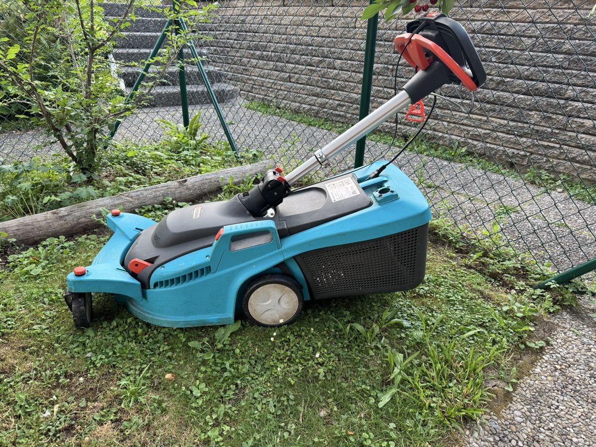 Gardena Rasenmäher: Tondeuse électrique Gardena  – Gebraucht aus Le Landeron von AlessioU 1