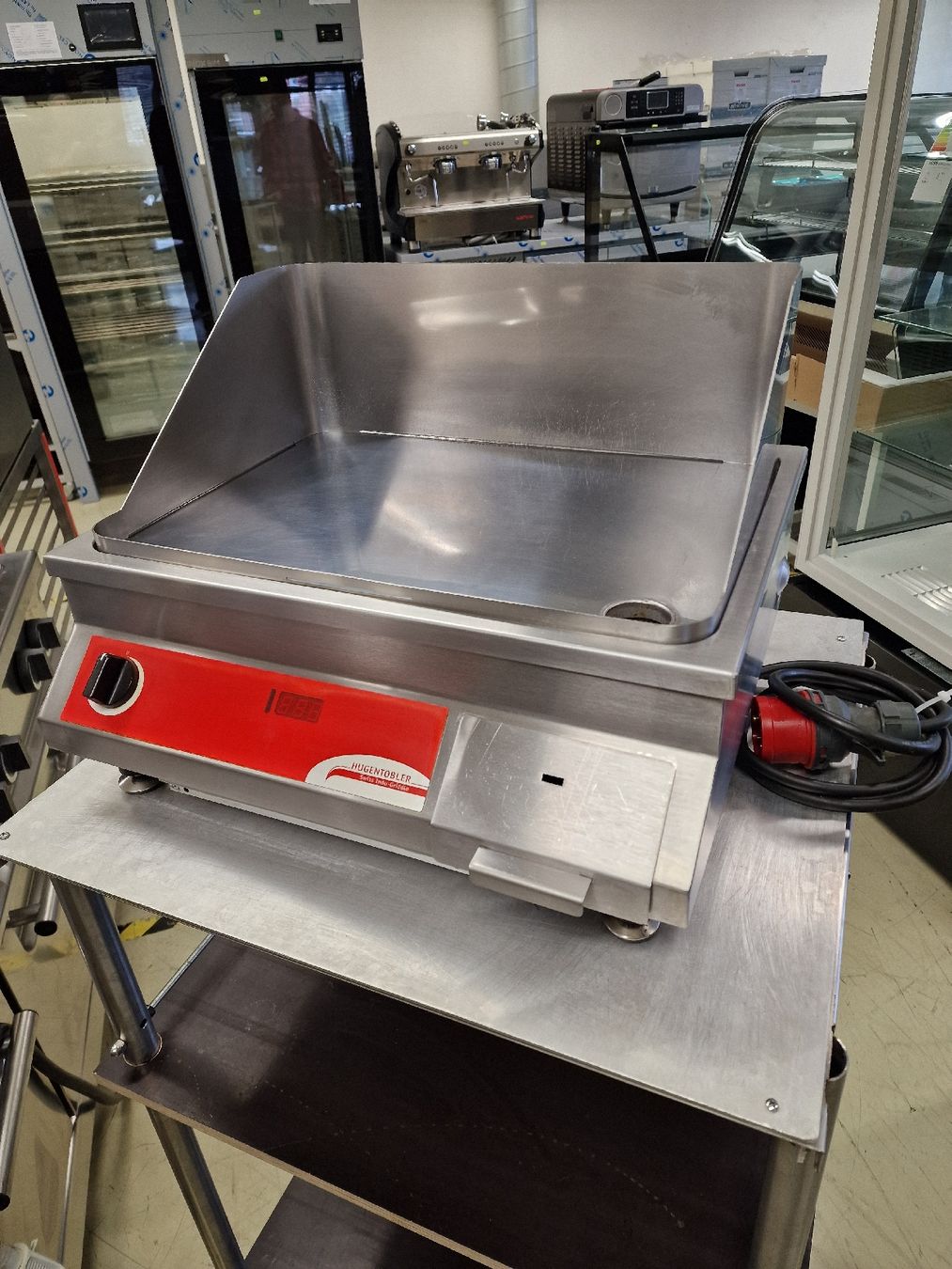 Griglie: Hugentobler  induktion Grill – Usato da Niederwangen BE venduto da HasGastrobedarf 3