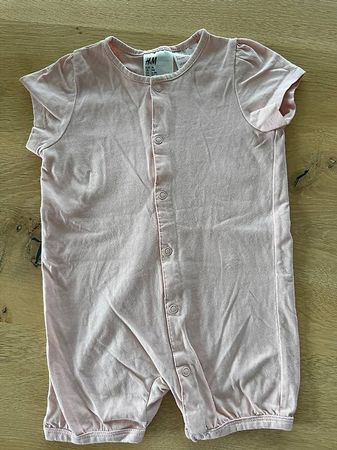 H&M Baby Schlafanzug, rosa, Kurzarm, Größe 74