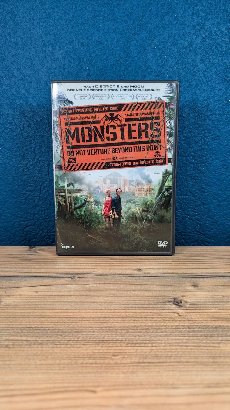 Tutti i DVDs: Monsters DVD – Usato da Flumenthal venduto da Neondrian