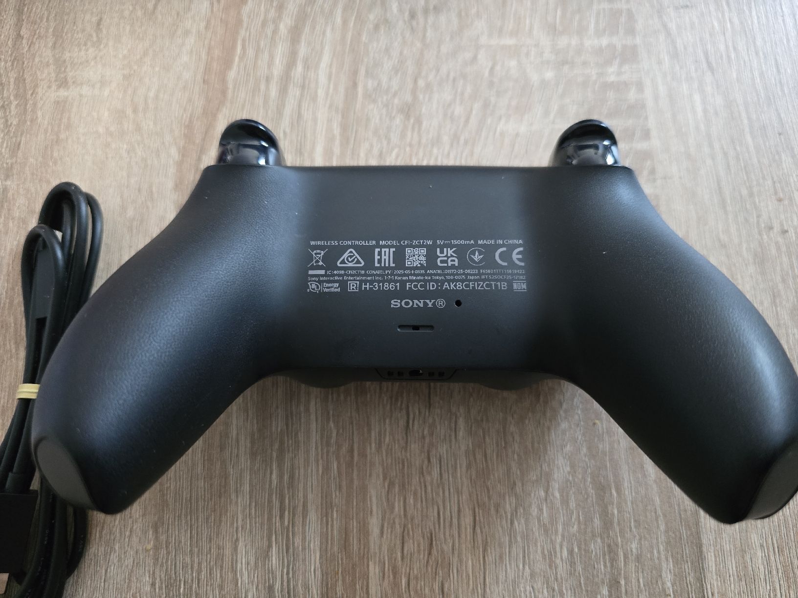 Sony Controller: Playstation 5 Controller – Nuovo (secondo la descrizione) da St. Gallen venduto da SaintCity 1