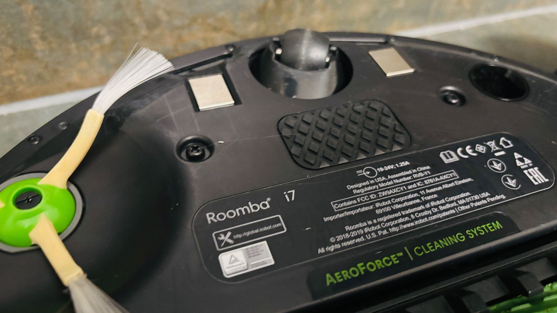 Irobot Aspirapolveri & Accessori: iRobot Roomba i7 Series | Inkl. Ladestation, Stromkabel – Usato da Lengnau BE venduto da 4ConsultingSolutions 7