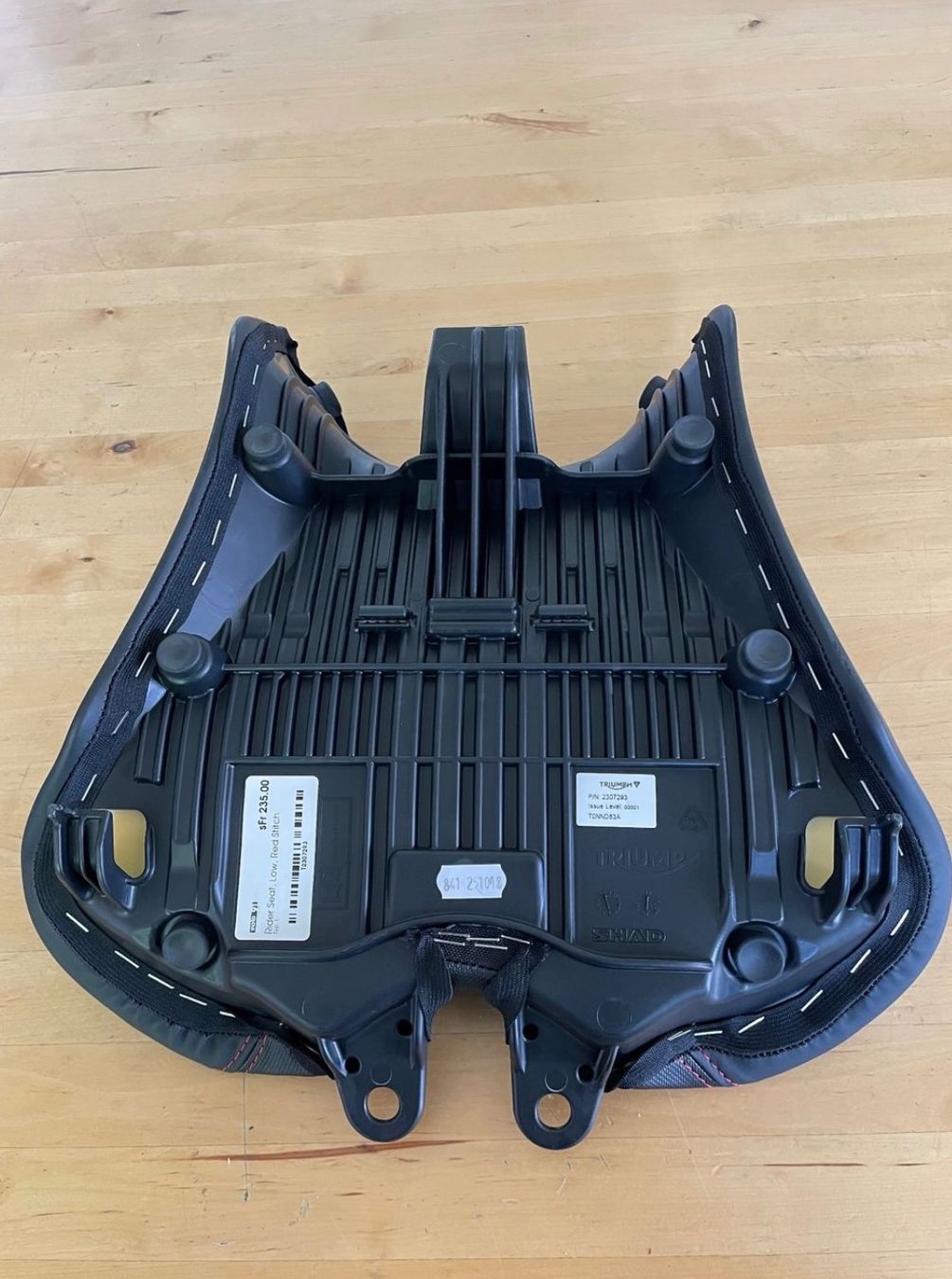 Triumph Accessori per altri veicoli: Triumph speed triple rs 1050 teile – Usato da Bad Zurzach venduto da tia_h2mv 5
