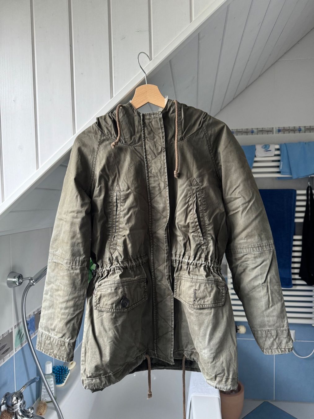 Mango Giacche: Mango Herbst-/ Winterjacke Größe S mit Innenfutter – Usato da Trélex venduto da stripedthrift 1