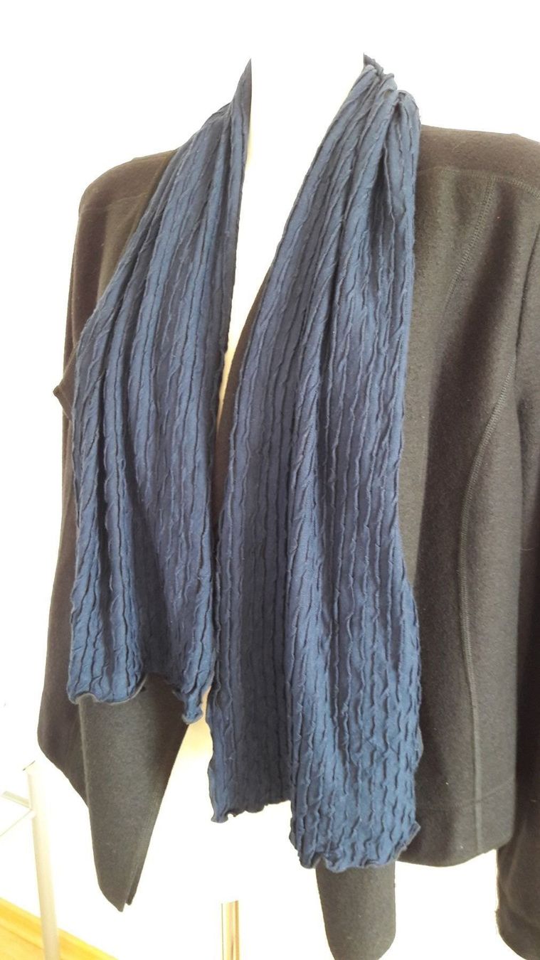 Foulard & Sciarpe: Schal von Colora Schweiz. – Usato da Nebikon venduto da Draga25