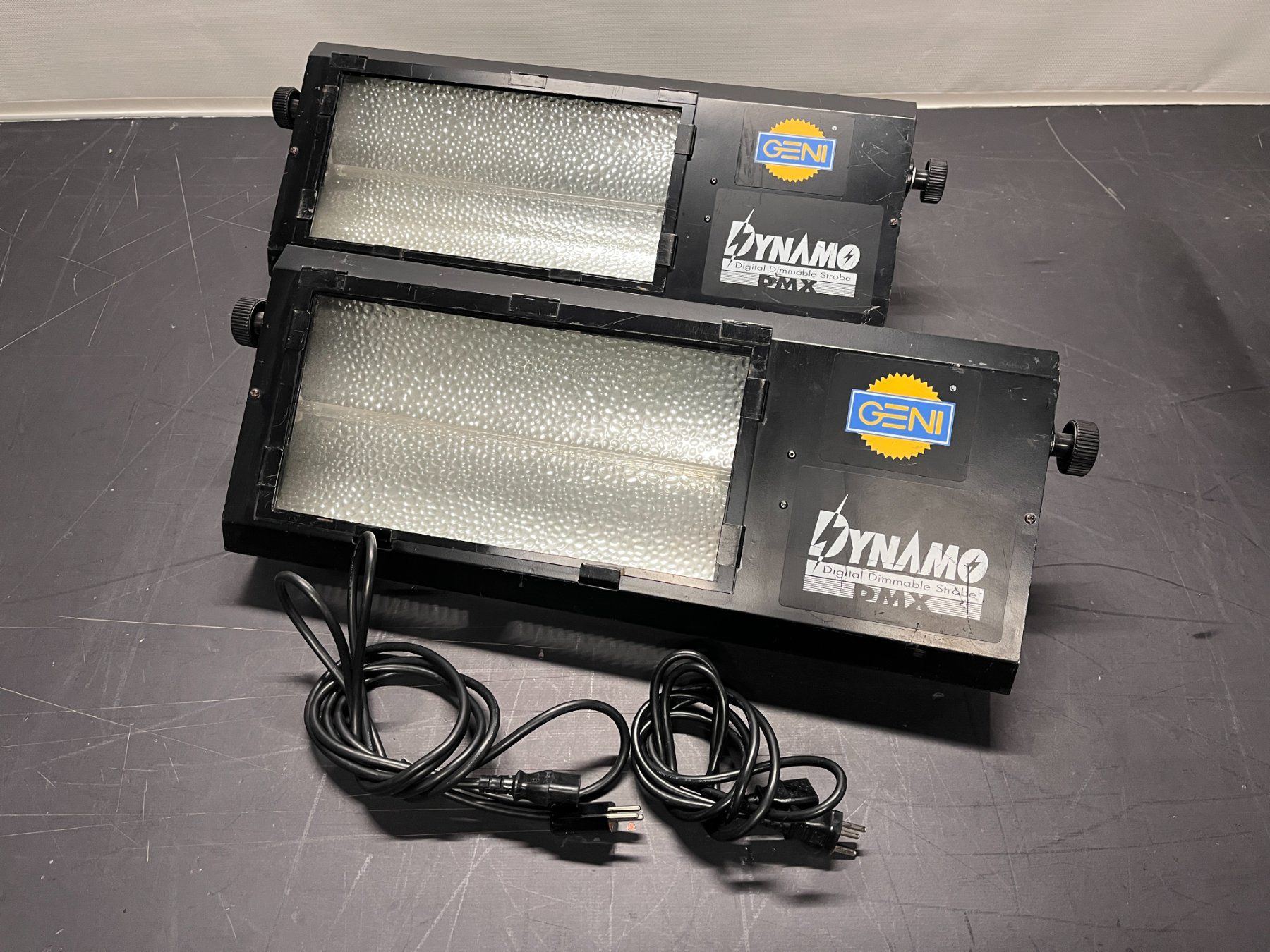 Lampen: Set GENI DMX Dynamo Stroboskop-Lampen – Gebraucht aus Zizers von fiduciar 2