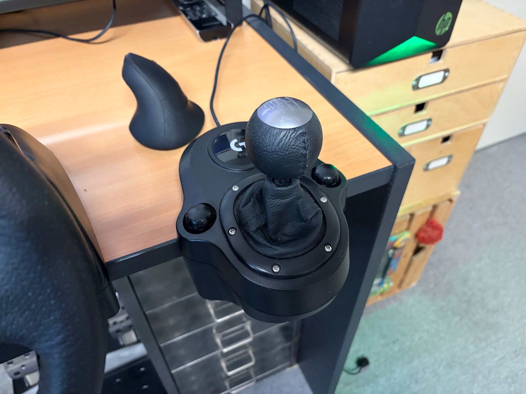 Logitech Controller: Logitech G29 Driving Force Lenkrad mit Schalthebel neu – Nuovo (secondo la descrizione) da Glattbrugg venduto da Olio7 2
