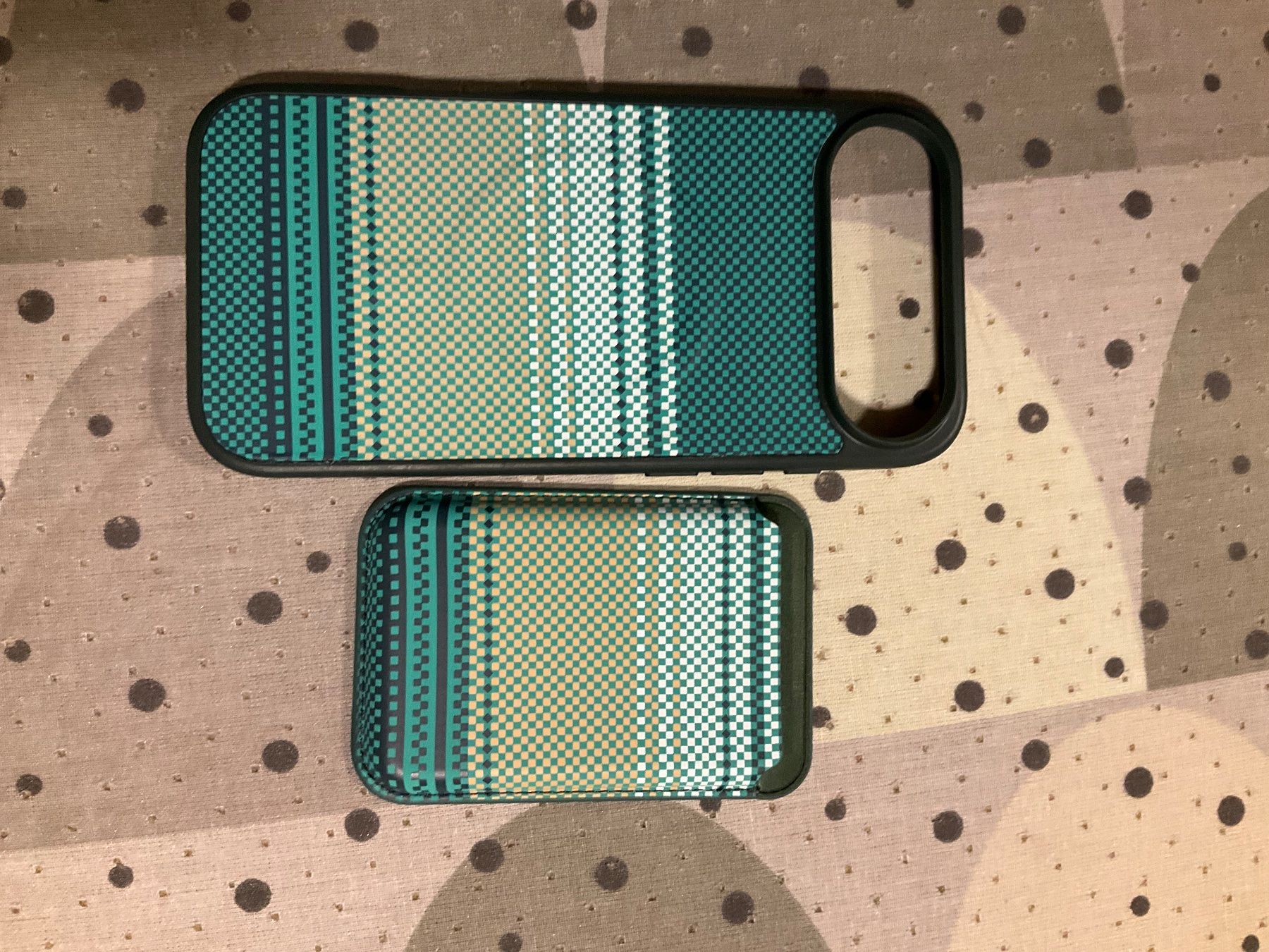 Cover & Protezioni schermo: iPhone Air Case – Nuovo (secondo la descrizione) da Zwingen venduto da Bingen