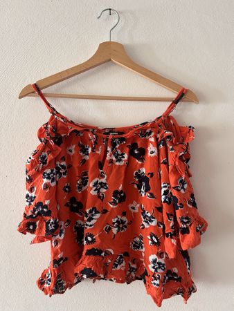Schulterfreie Bluse mit Blumenmuster, Grösse S