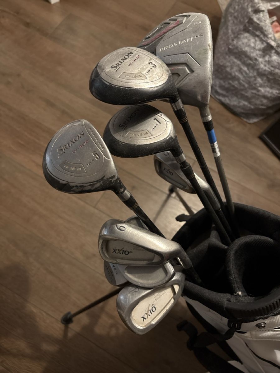Mazze & Set: Golftasche mit Schläger – Usato da Hochdorf venduto da lune25 1