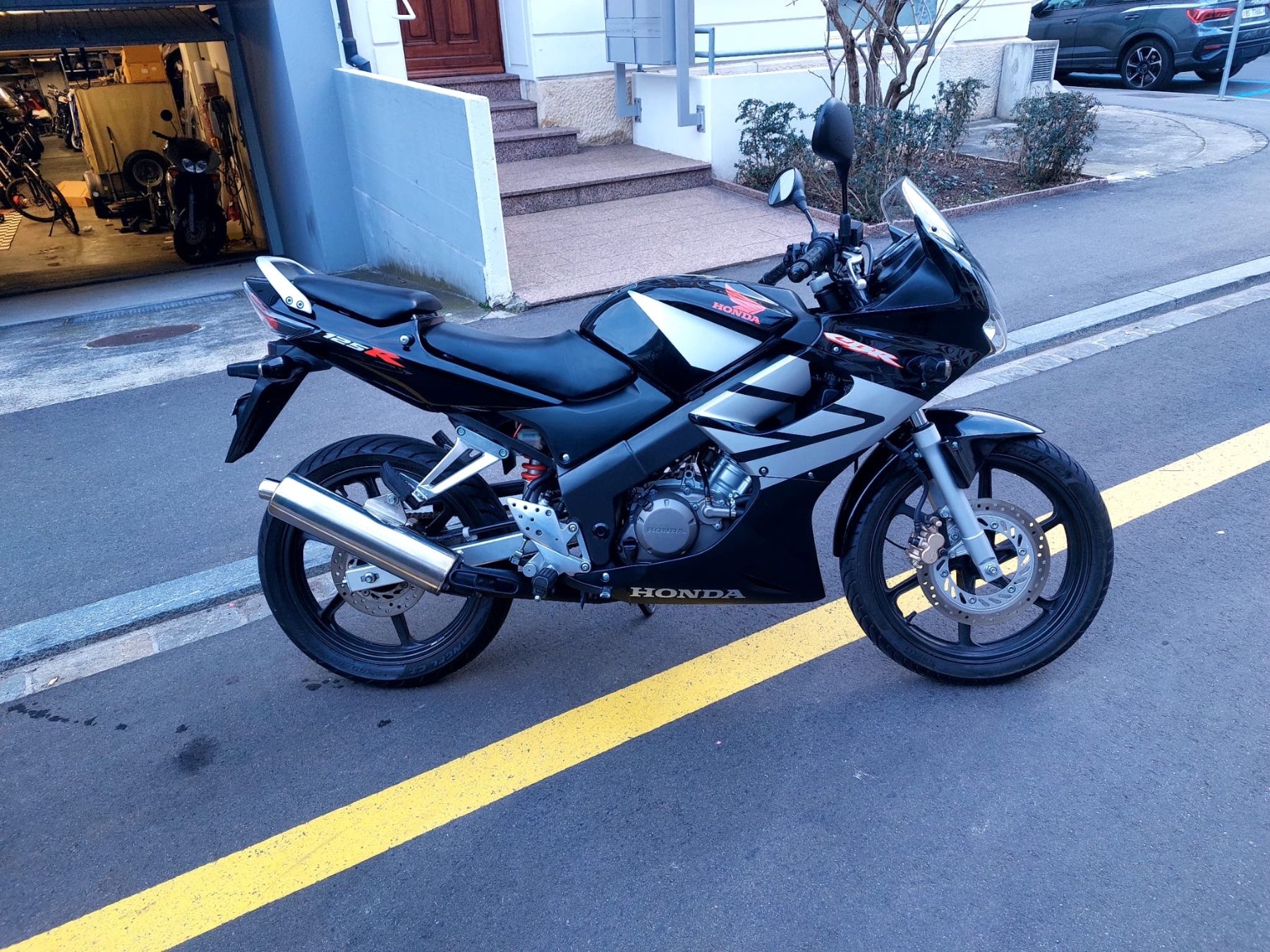 Honda Strada: Honda CBR 125 – Usato da Allschwil venduto da ing_ff72 3