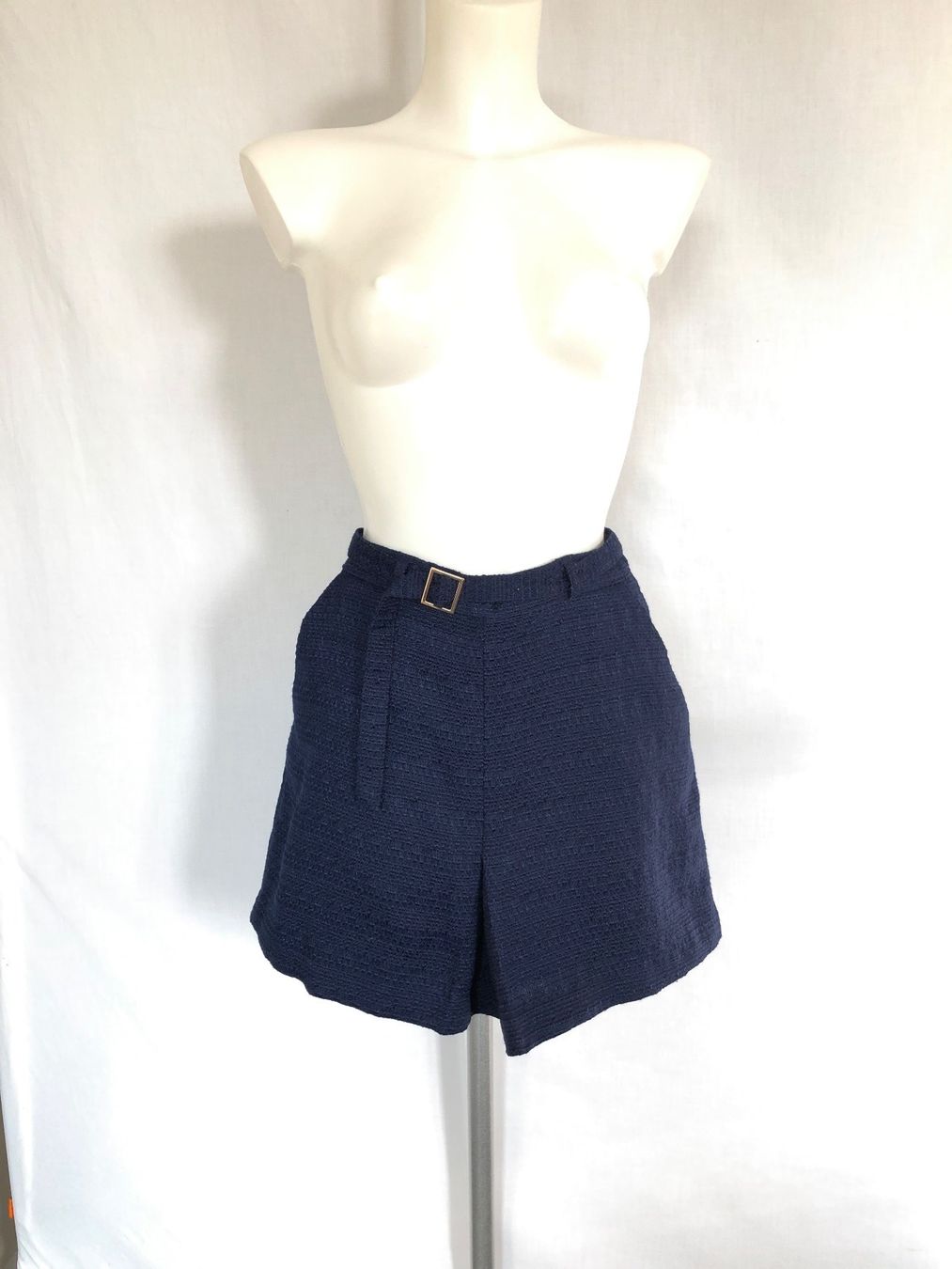 Röcke: Jupe effet jupe short texturée bleu marine Forever 21 – Neu (gemäss Beschreibung) aus Coppet von Vanessamode
