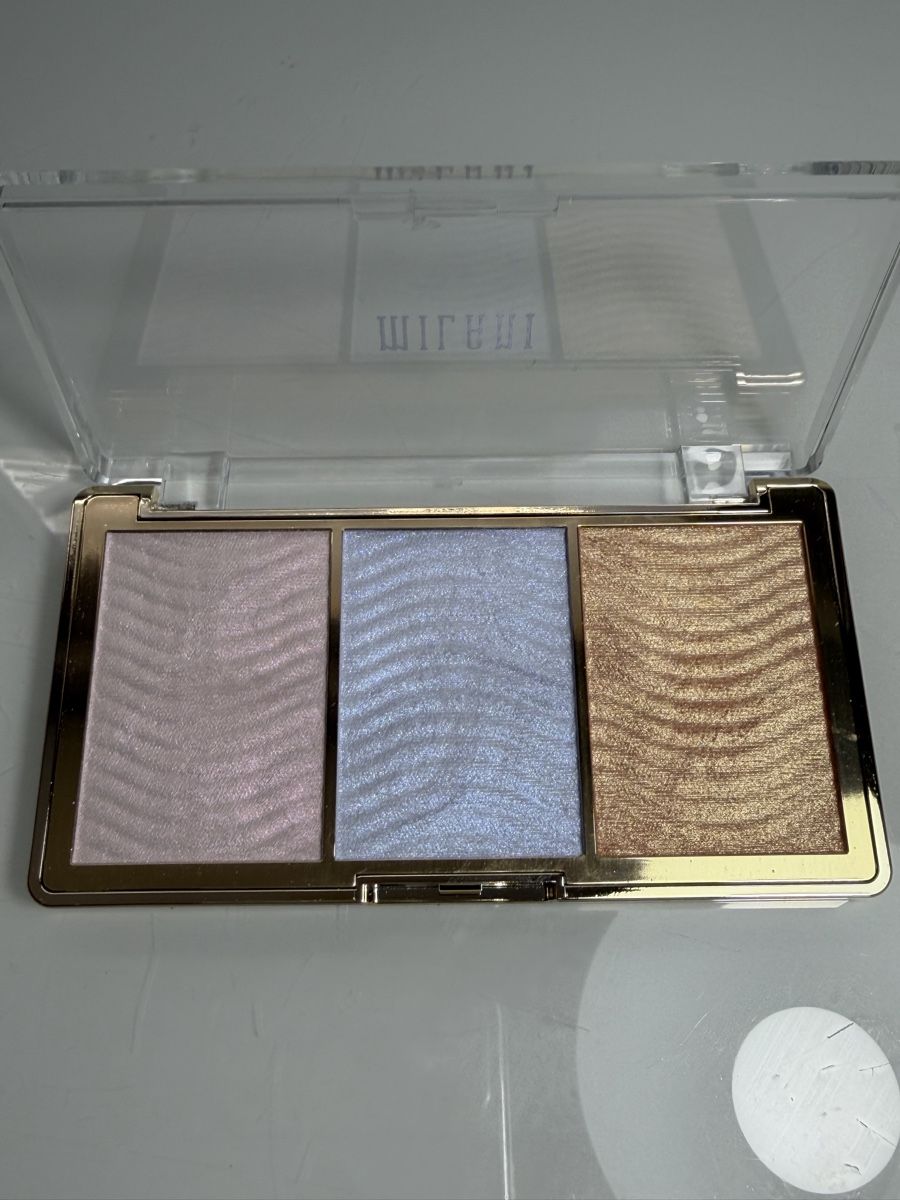 Make-up: MILANI HIGHLIGHTER PALETTE 02 – Nuovo (secondo la descrizione) da Bedano venduto da VBimby 1