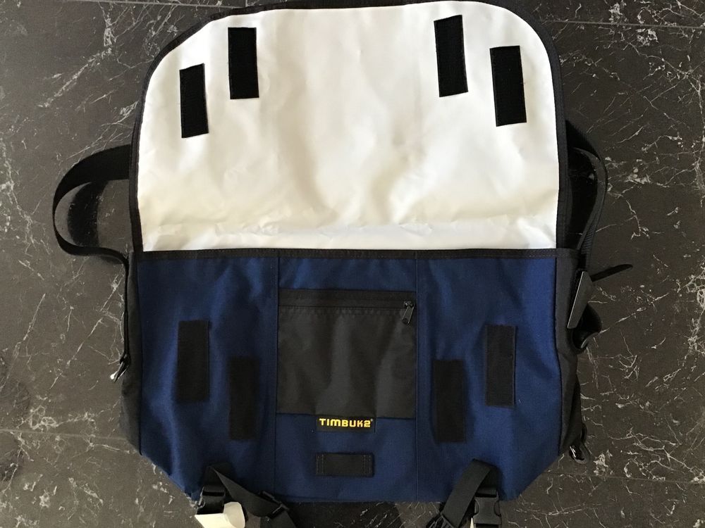 Promo Timbuk2 Classic Messenger Eco Black 1108-4-1068 Diskon 19% Di