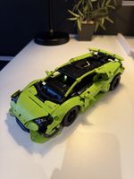 LEGO Technic Lamborghini Hurracan in green