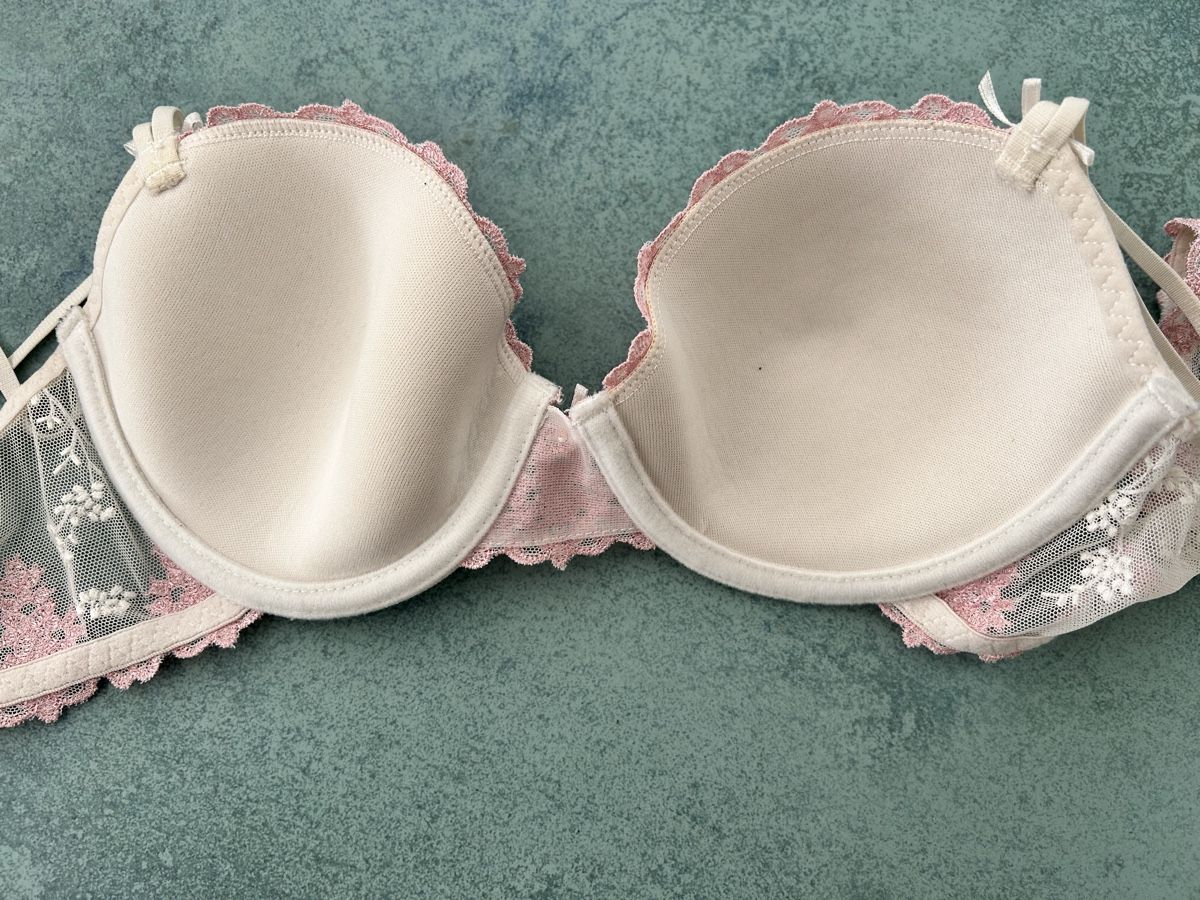 Ellen Amber Autres dessous: BH ELLEN AMBER 75 A – D'occasion à Nidfurn par cejeisda 2