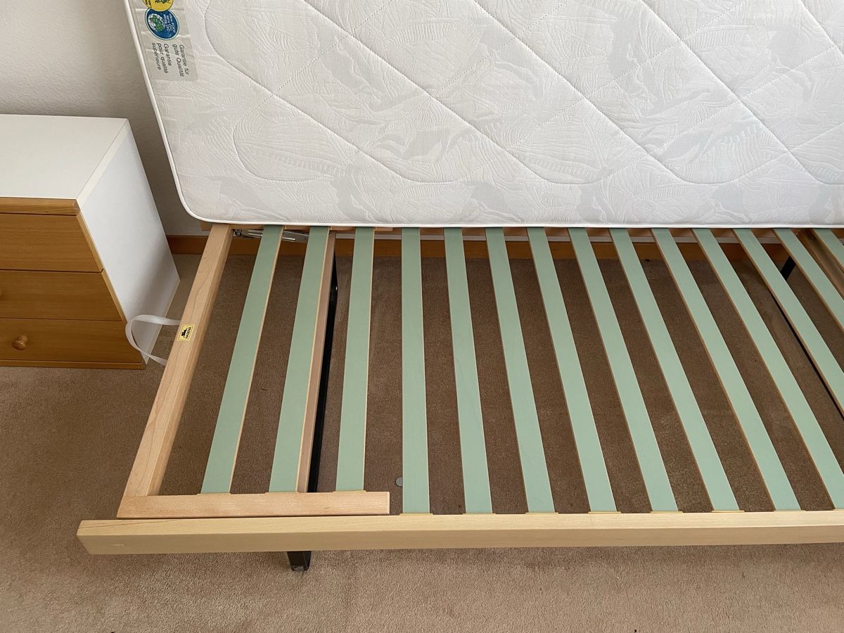 Lits: Bett – D'occasion à Schaffhausen par wunderpraechtig 2