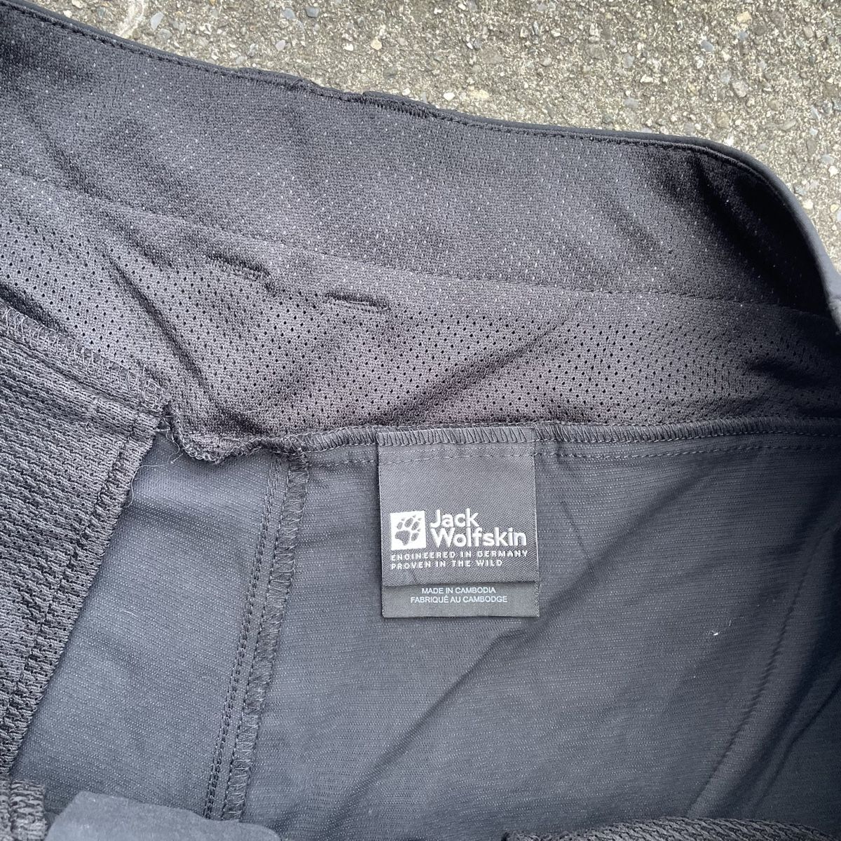 Jack Wolfskin Pantalons: Jack Wolfskin Wanderhose – D'occasion à Fribourg par ann_l9b7 1