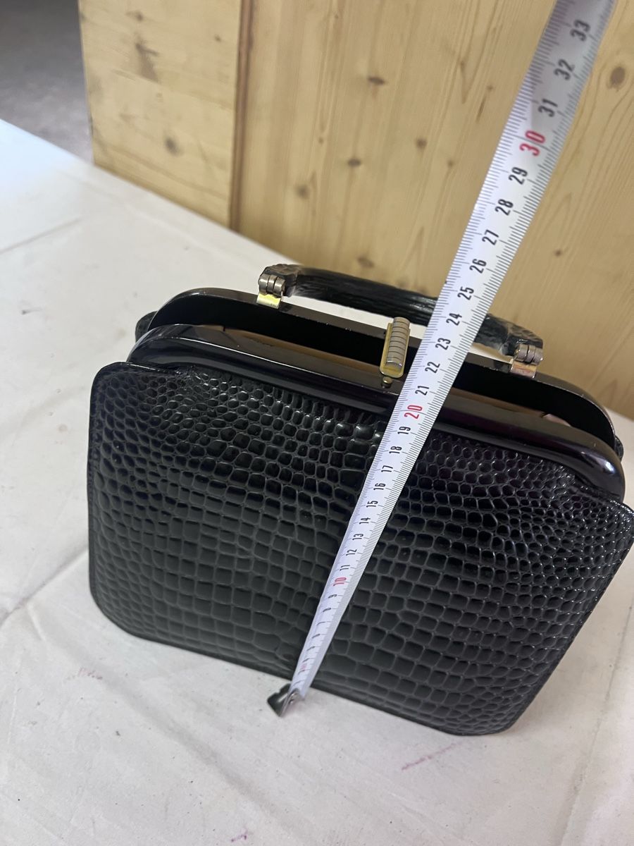 Taschen für Damen:  Schöne Handtasche (35) – Gebraucht aus Glattfelden von bro_f2vv 8