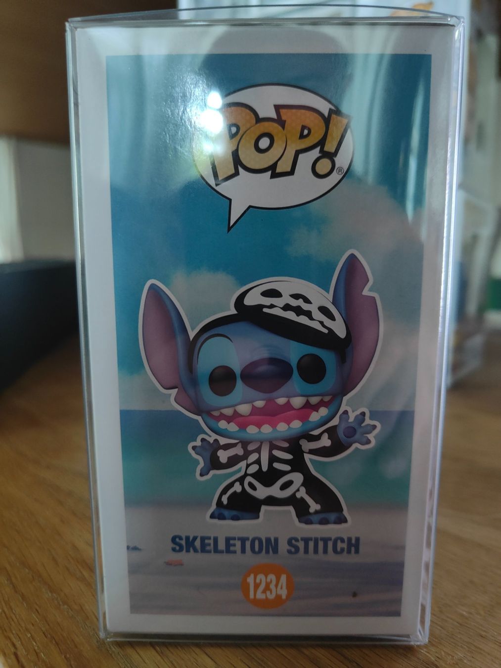 Funko Figurines: Funko Pop! Skeleton Stitch CHASE GitD SE #1234 – D'occasion à Benken SG par beasty91 1