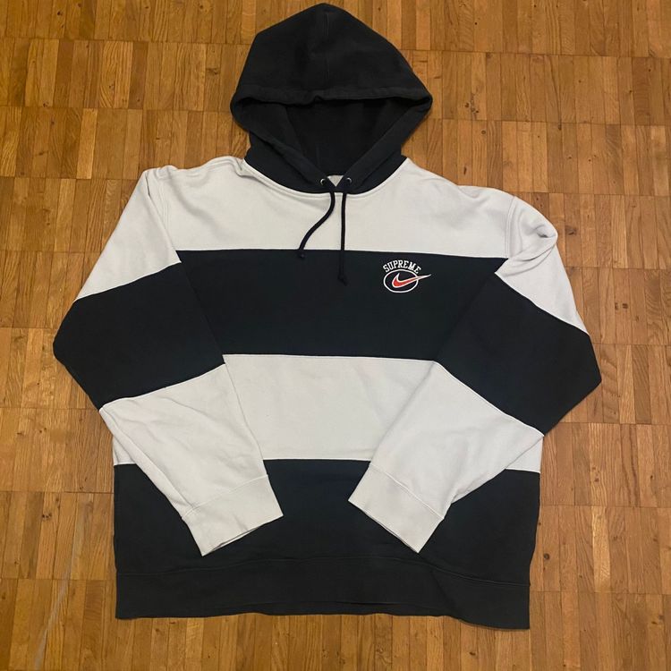 nike x supreme hoodie