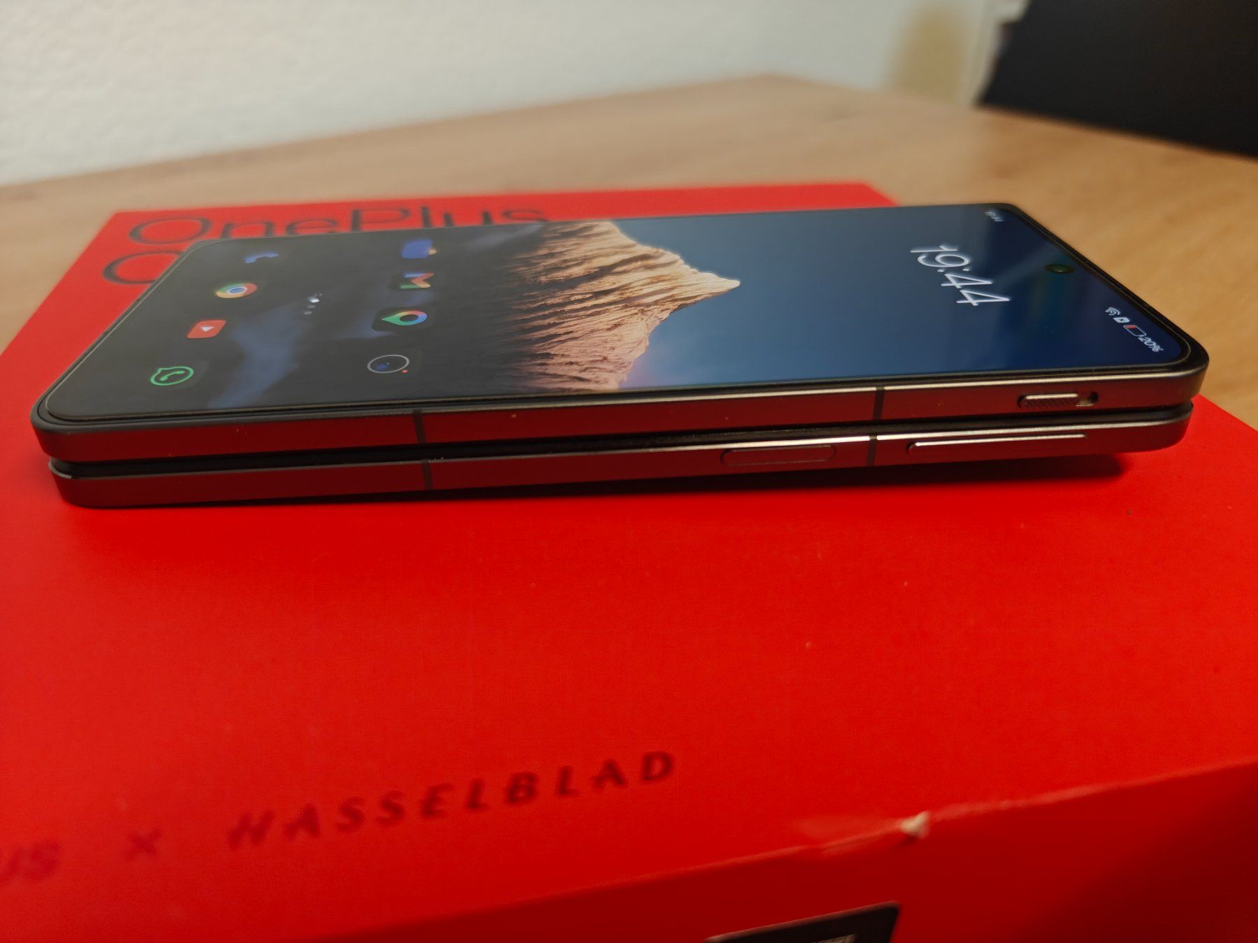 OnePlus Portables: OnePlus Open 16 GB / 512 GB – D'occasion à Suhr par City_Light 2