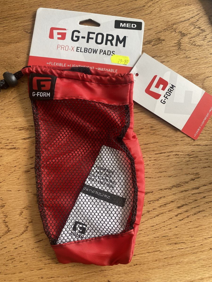Schutz & Schoner: G-Form Pro X Youth gr. M – Gebraucht aus Kriens von martinastu 1