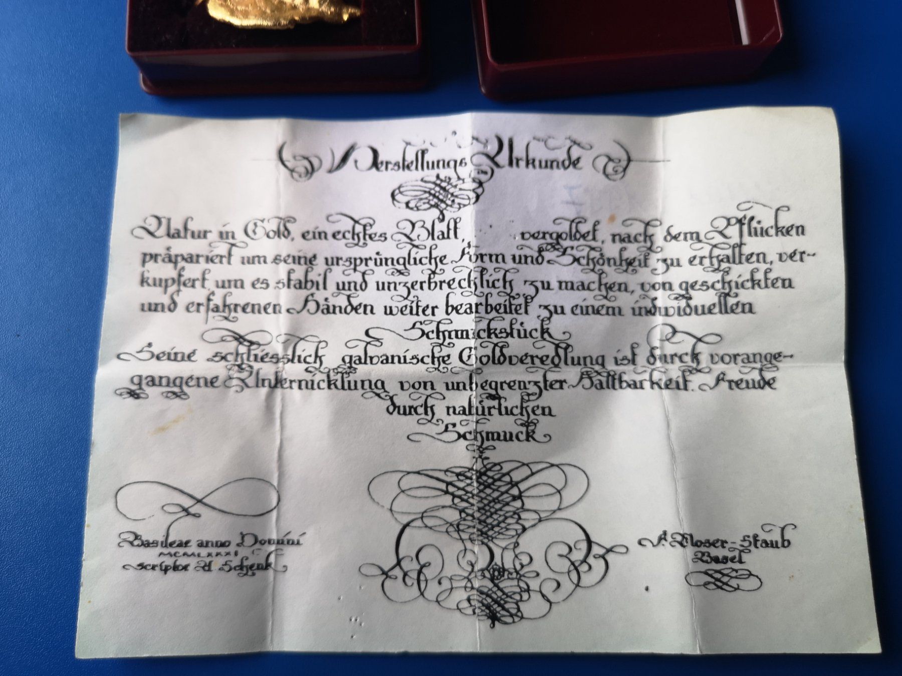 Spille & Fermagli: Echtes Blatt vergoldet Brosche – Usato da Schaffhausen venduto da Leveron13 1