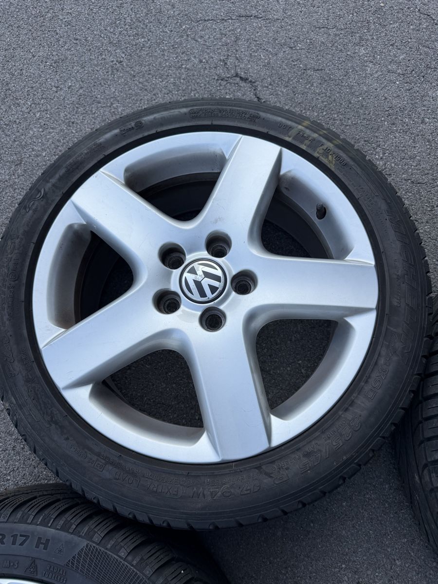 Volkswagen Pneumatici & Ruote complete: Original VW Sharan 17 Zoll – Usato da Mollis venduto da BSL10 3