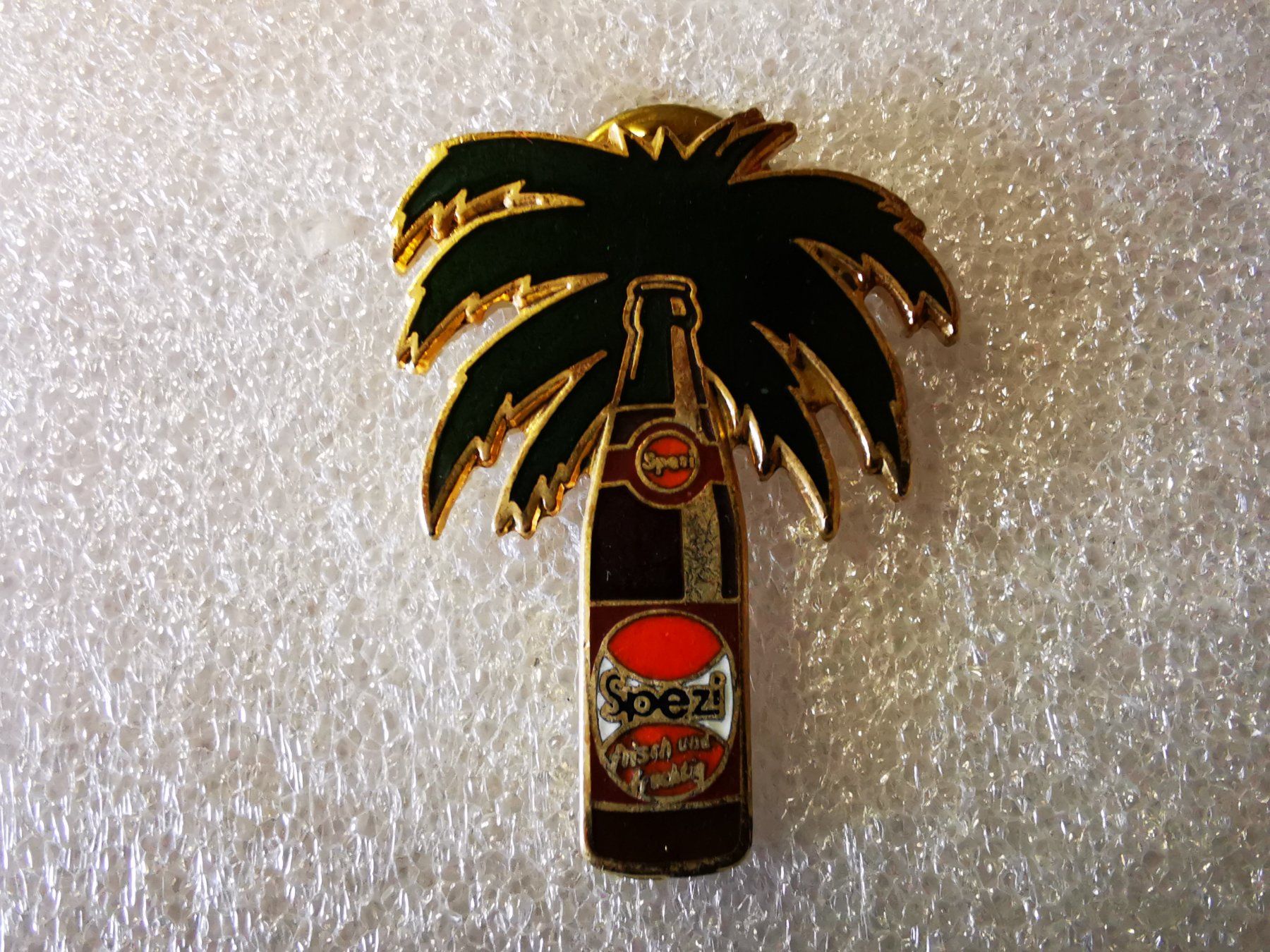 Placchette & Badge: Ansteckpin 2: Spezi – Usato da Oppligen venduto da Pin-Fall-Shop