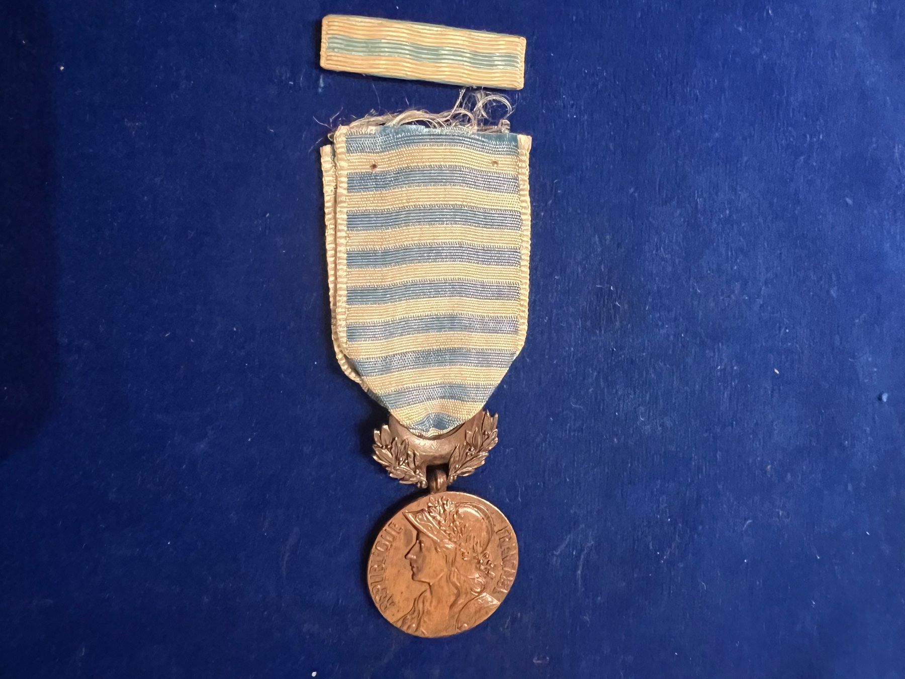 Medaglie: Frankreich: Levant Medaille – Usato da Hermetschwil-Staffeln venduto da militaria-schweiz