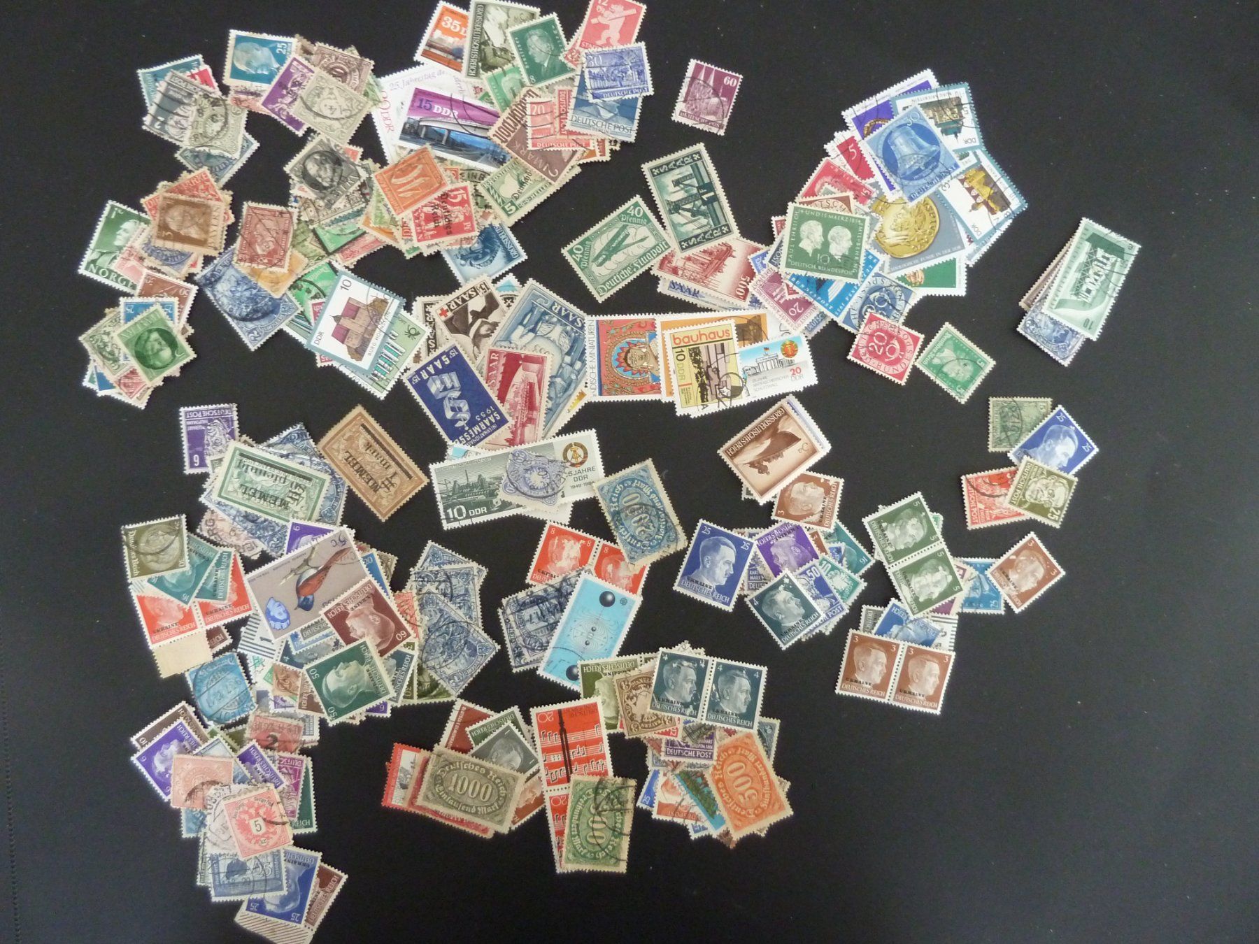 Tous les timbres: Lot Allemagne (5049) – D'occasion à Onex par BANGON80