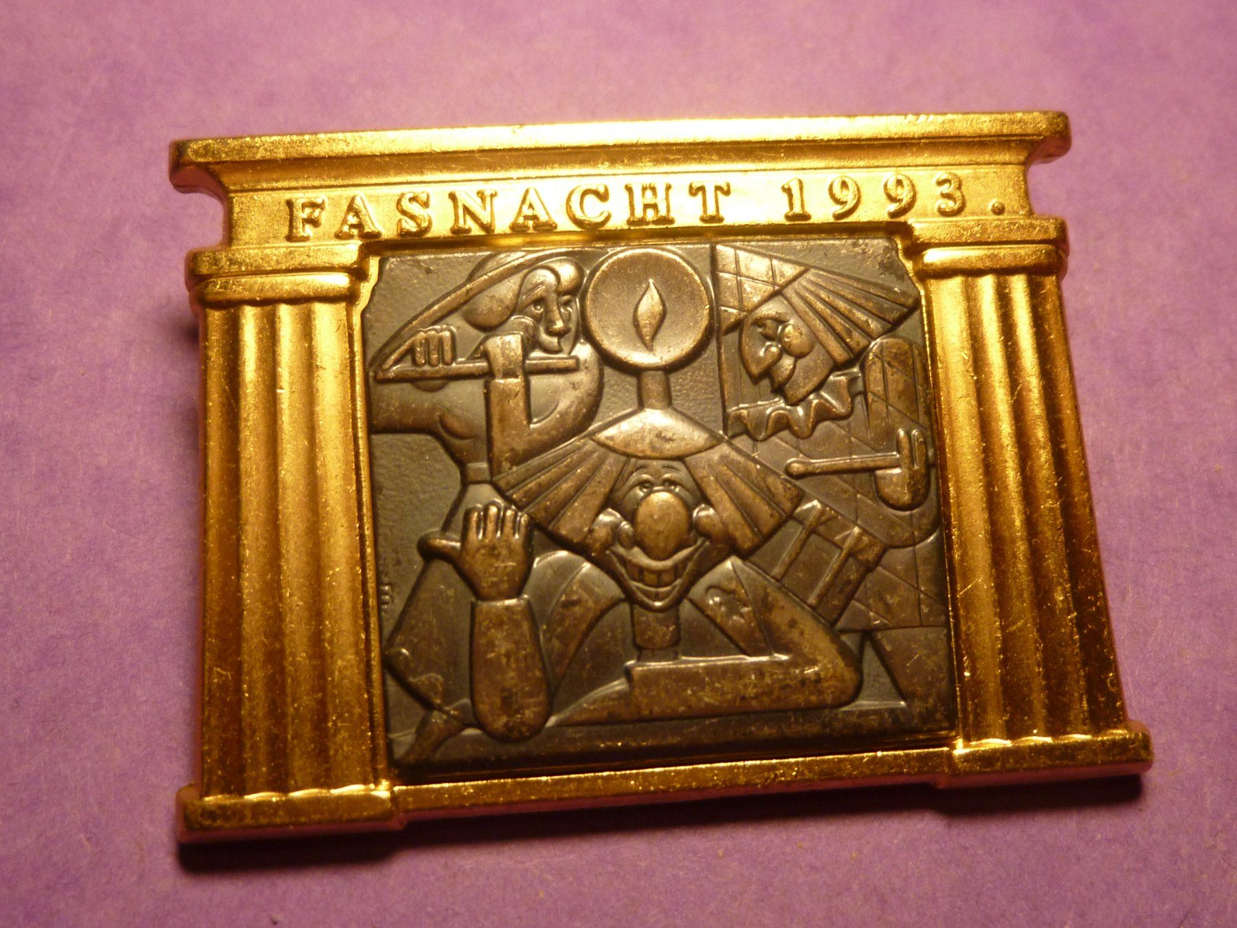 Plaquettes & Badges: BASEL 1993 GOLD – D'occasion à Ried (Muotathal) par Mandarin02