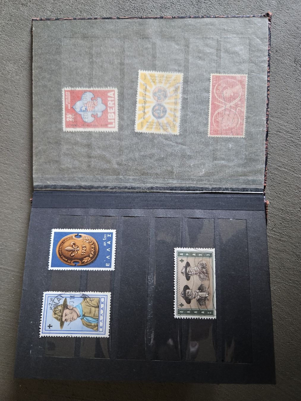 Album: Album de timbres de collection – Usato da Biel/Bienne venduto da echinops 3