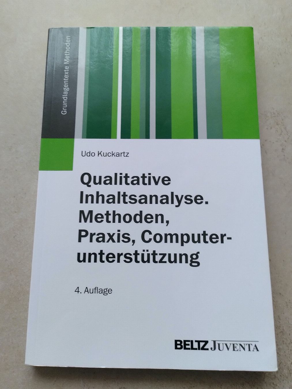 Libri: QUALITATIVE INHALTSANALYSE / UDO KUCKARTZ – Usato da Brugg AG venduto da olamim
