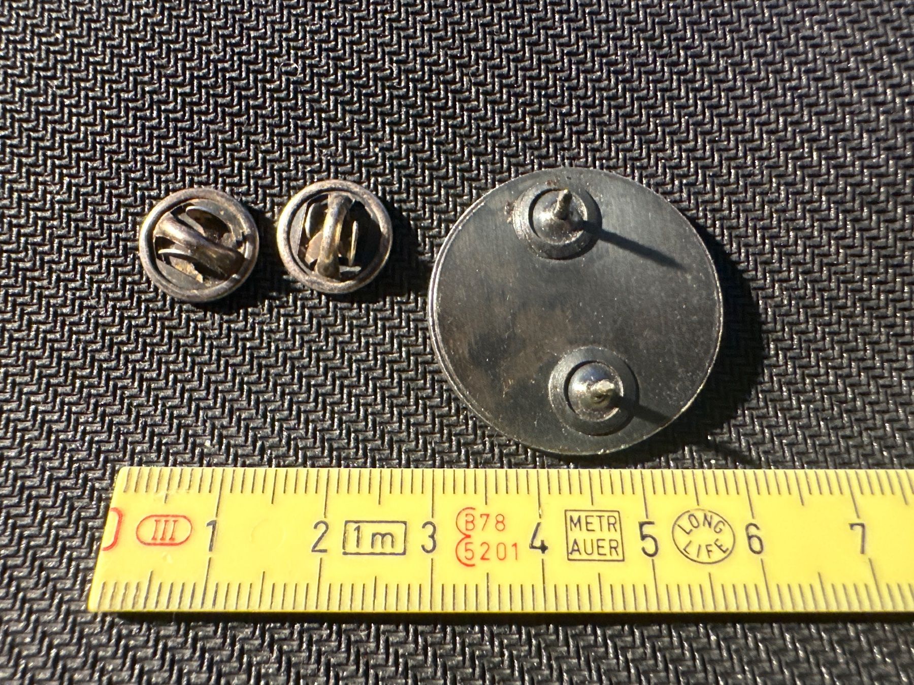 Basler Placchette & Badge: Alte seltene Basler Pin ,  Kantonspolizei Basel Stadt – Usato da Birsfelden venduto da Stefan99 4