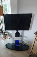 Téléviseur et meuble télé 