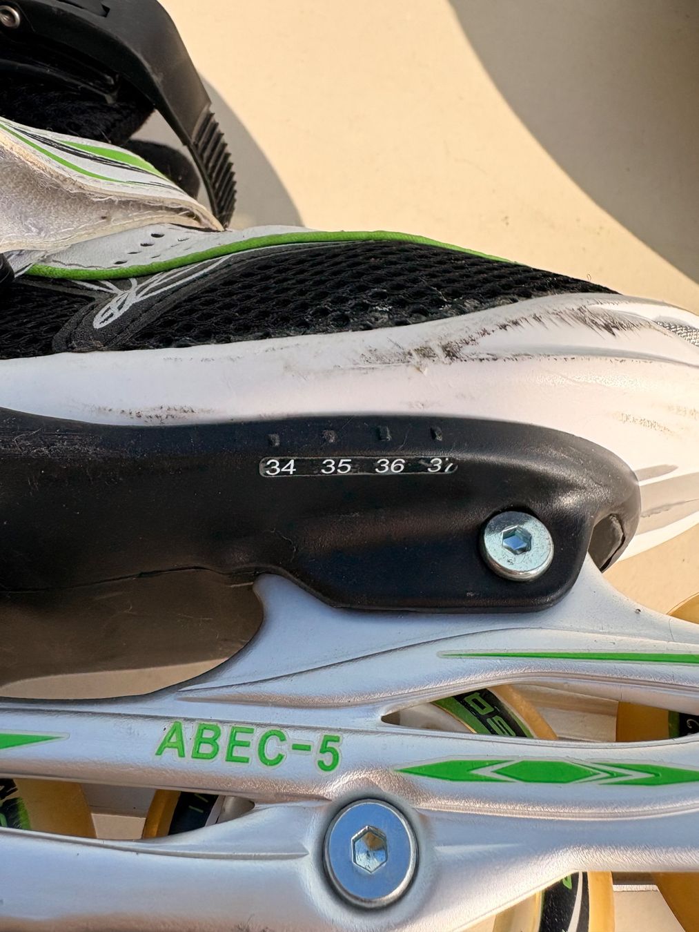 Obscure Inline-Skating & Rollschuhe: Inline Skates/Roller, Grösse 34-37/ Pointures 34-37 – Gebraucht aus Chardonne von Markovbr 1