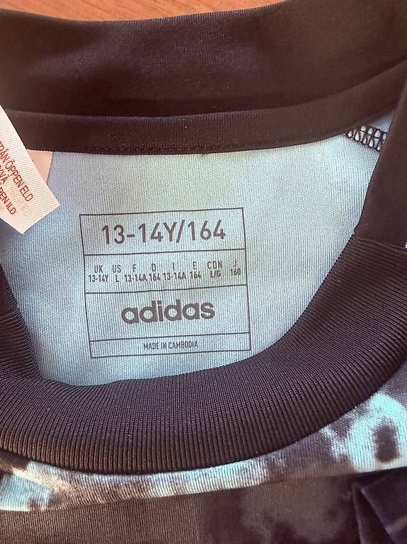 Adidas Scarpe, pantaloni & magliette da ginnastica: FC Bayern München Trikot original – Usato da Hettiswil venduto da chili76 2