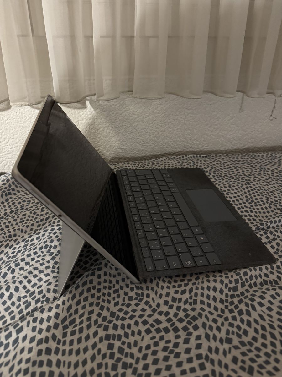 Microsoft Notebook: Surface Pro 8 Laptop – Usato da Binningen venduto da tmasc 3