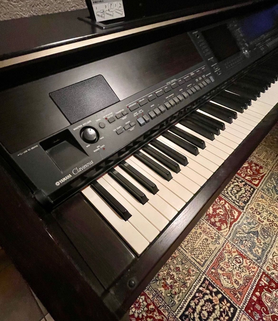 Yamaha Strumenti musicali: Yamaha clavinova CVP 503 – Usato da Bern venduto da Jihman 2
