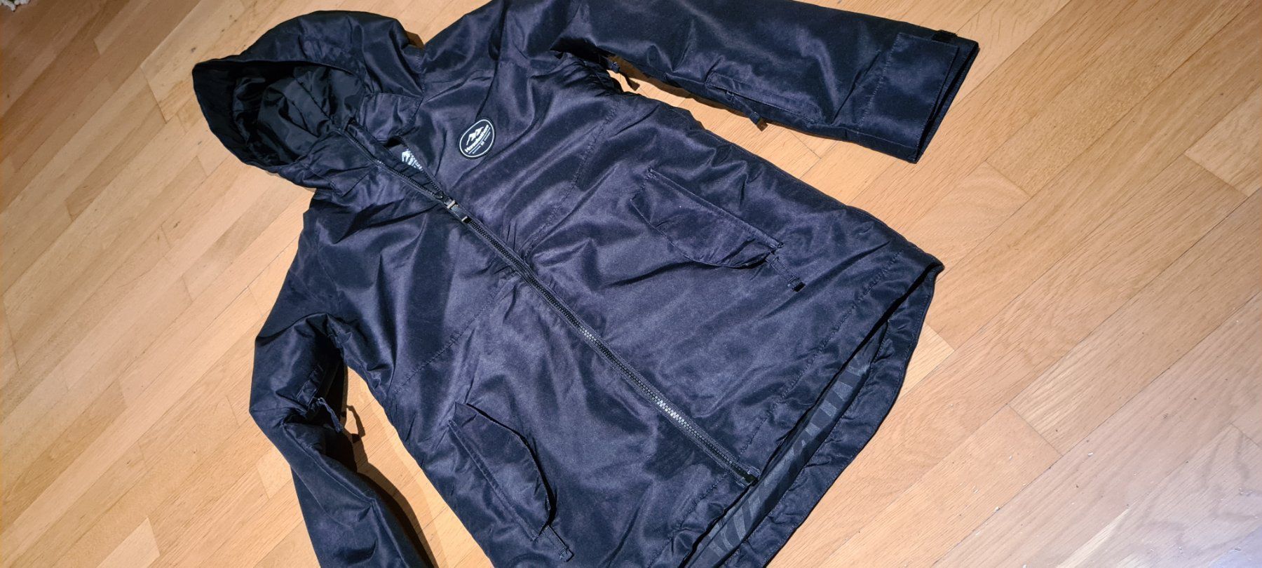 Jacken: Schwarze Damen Jacke horsefeathers – Gebraucht aus Ferden von jemyce