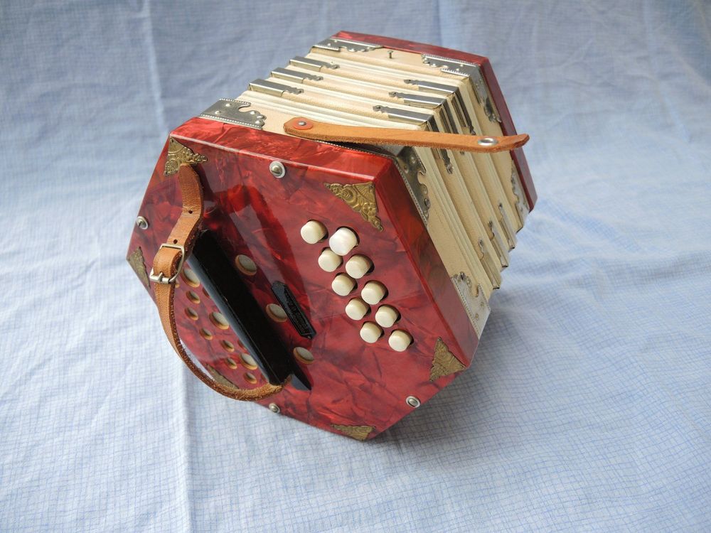 Concertina Kaufen auf Ricardo