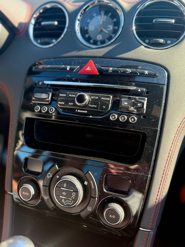Peugeot Autos: Sehr schöner Peugeot RCZ-R Turbo 270 PS / MFK 2026 – Gebraucht aus Lengnau BE von bmv_b6f6 6